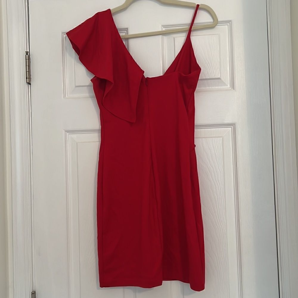 AMANDA UPRICHARD Ruffle Dress - Picture 5 of 7